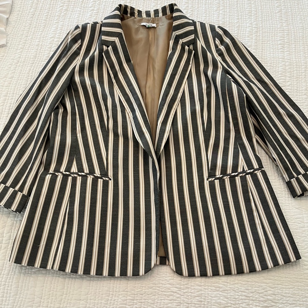 Bar III Black and White Striped Blazer